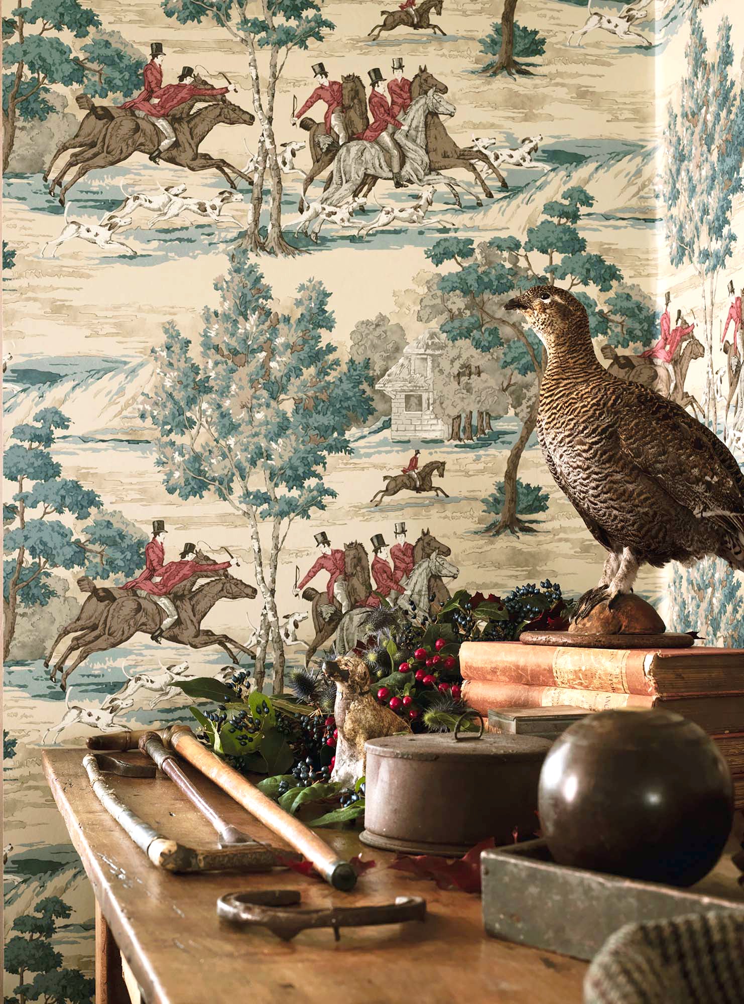 Sanderson / ONE SIXTY WALLPAPER COLLECTION / Tally Ho Teal / Ruby