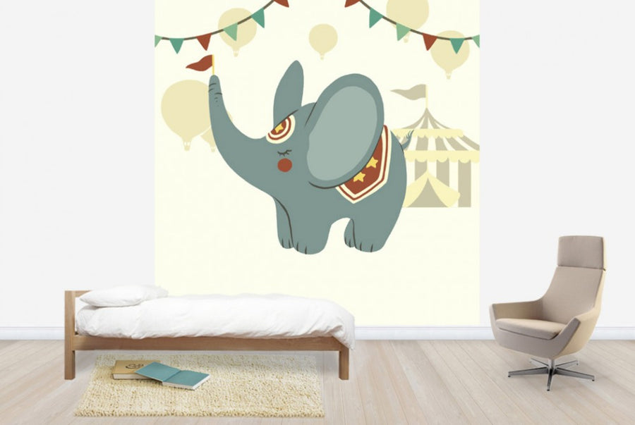 PHOTOWALL / Little Circus Elephant (e23343)