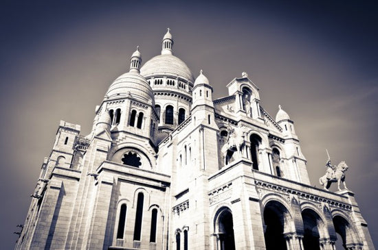 PHOTOWALL / Sacre Couer Basilica in Montmarte (e23803)