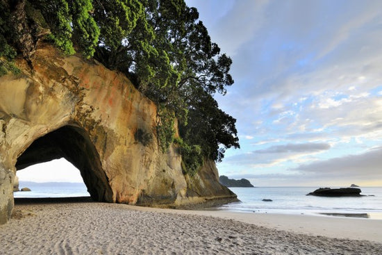 PHOTOWALL / Rock Cave on the Beach (e24024)