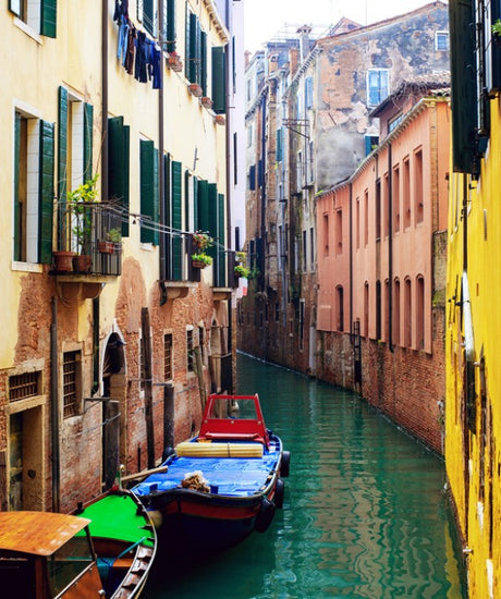 PHOTOWALL / Coloured Boats Moored in Back Street Canal (e24346)