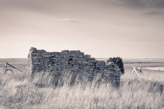 PHOTOWALL / Old Ruin House (e25171)