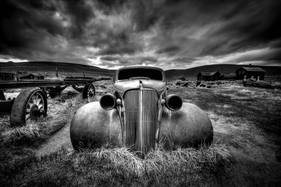 PHOTOWALL / Too Old to Drive (e29477)
