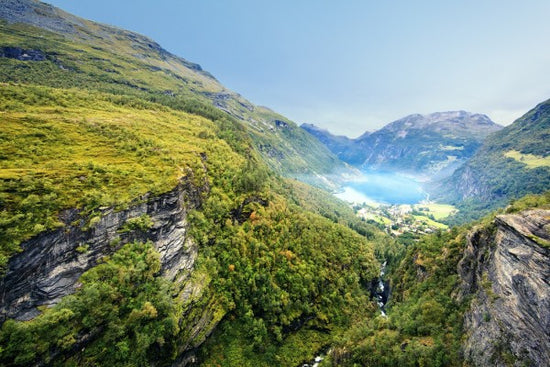 PHOTOWALL / Cliffs around Geirangerfjord, Norway (e29914)