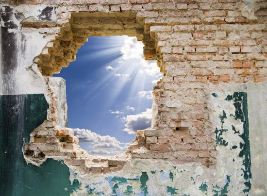 PHOTOWALL / Blue Sky in an Old Wall (e40660)