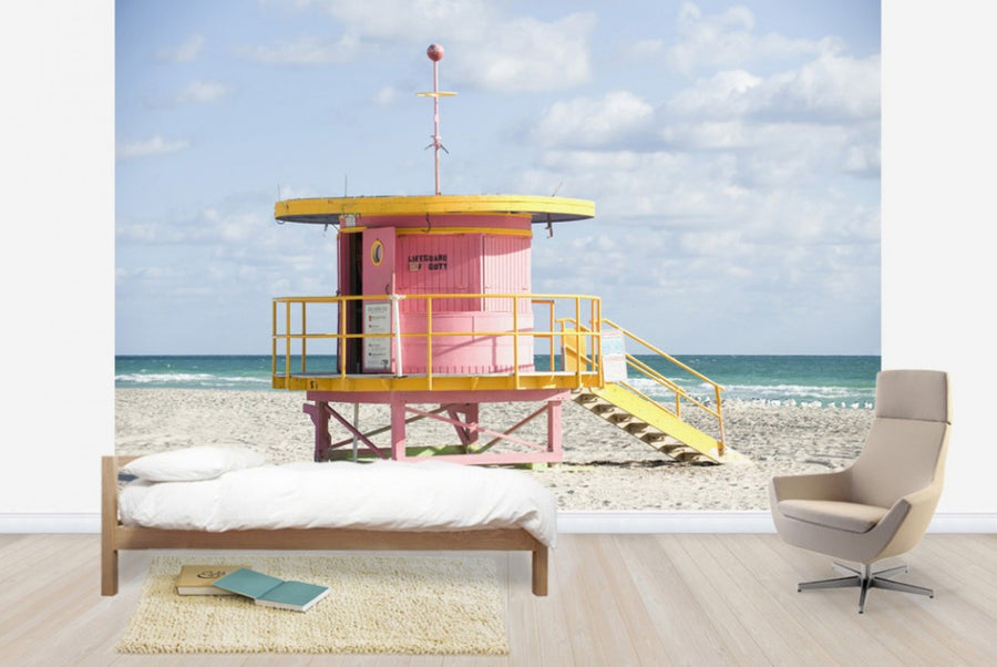 PHOTOWALL / Lifeguard Tower in Miami, USA (e40765)