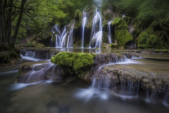 PHOTOWALL / View of La Cascade des Tufs (e40858)