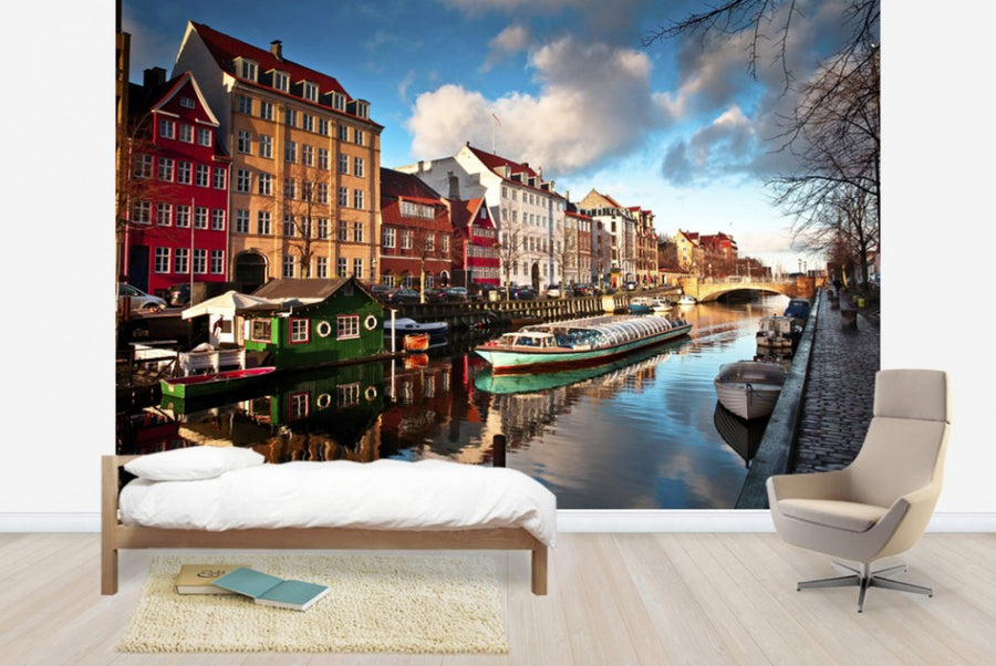 PHOTOWALL / Riverboat in Copenhagen (e40933)