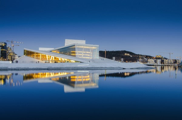 PHOTOWALL / Oslo Opera House by Night (e30701)