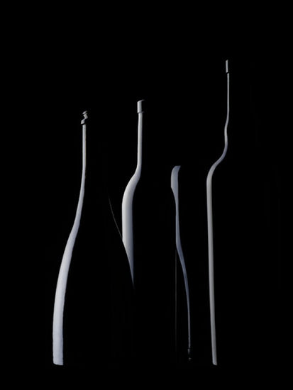 PHOTOWALL / Bottles Waiting (e310981)