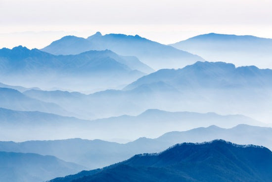 PHOTOWALL / Misty Mountains (e311108)