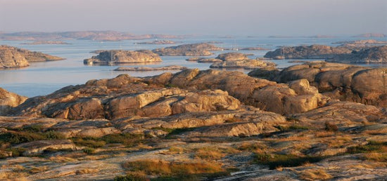 PHOTOWALL / View of the Swedish West Cost at Gluppo (e313207)