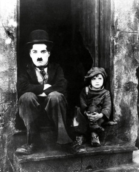 PHOTOWALL / Charlie Chaplin and Jackie Coogan (e314727)