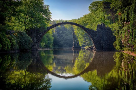 PHOTOWALL / Arch Bridge (e316203)