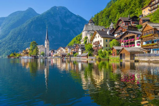PHOTOWALL / Mountain Village in the Alps (e317942)