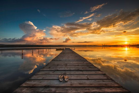 PHOTOWALL / Small Dock and Lake (e318288)