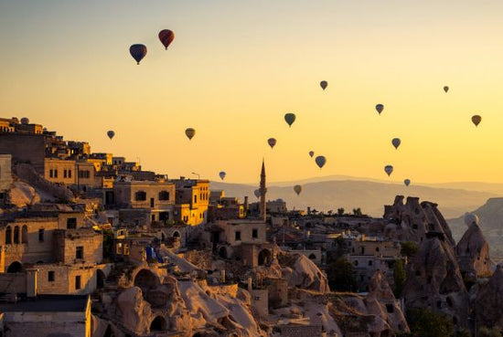 PHOTOWALL / Sunrise Over Cappadocia (e323966)