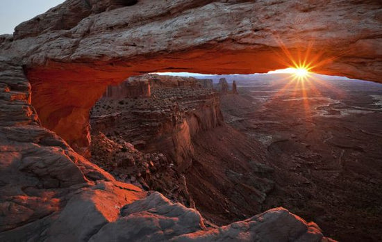 PHOTOWALL / Mesa Arch Sunrise (e332132)