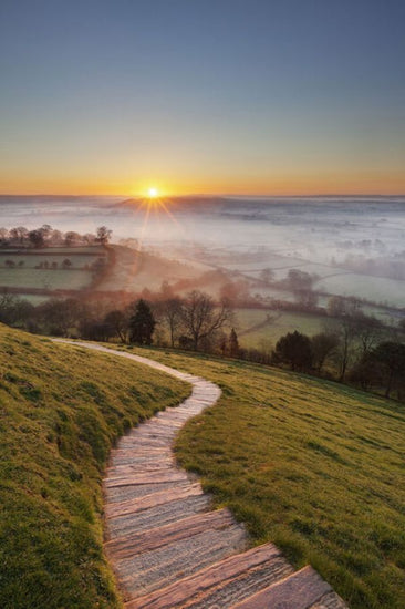 PHOTOWALL / Glastonbury Tor Steps (e331935)