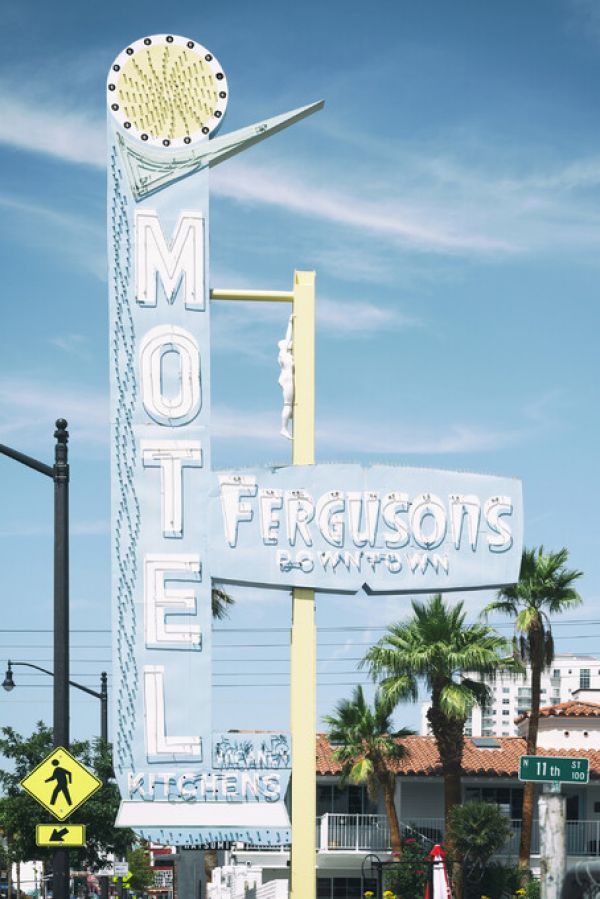 PHOTOWALL / Motel Downtown Vegas (e334196)