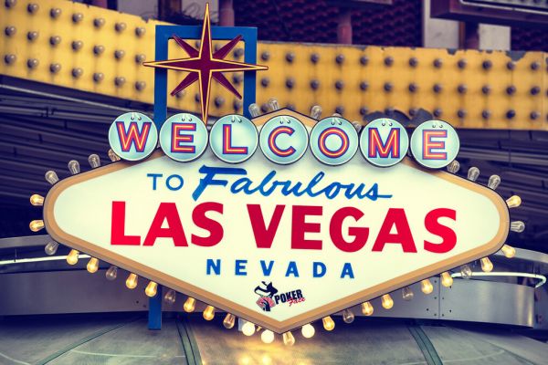 PHOTOWALL / Welcome to Vegas Nevada (e334210)