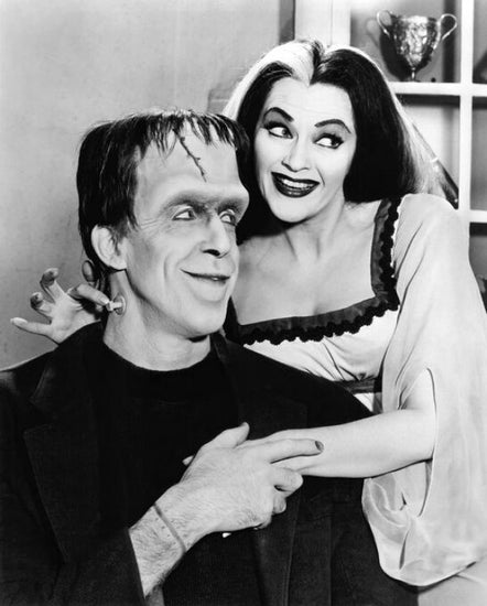 PHOTOWALL / Munsters II (e334544)