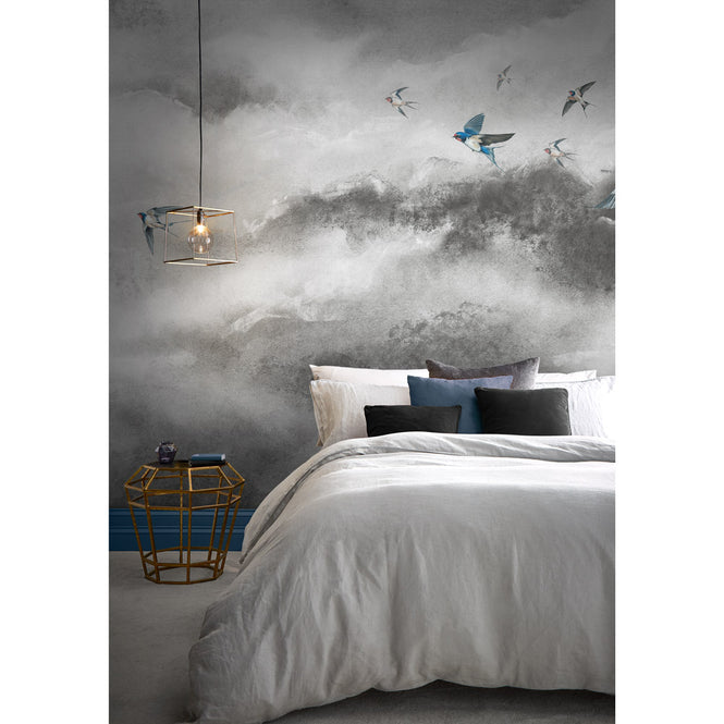 輸入壁紙 Graham & Brown / THE BESPOKE COLLECTION / FLIGHT OF SWALLOWS Storm 117761