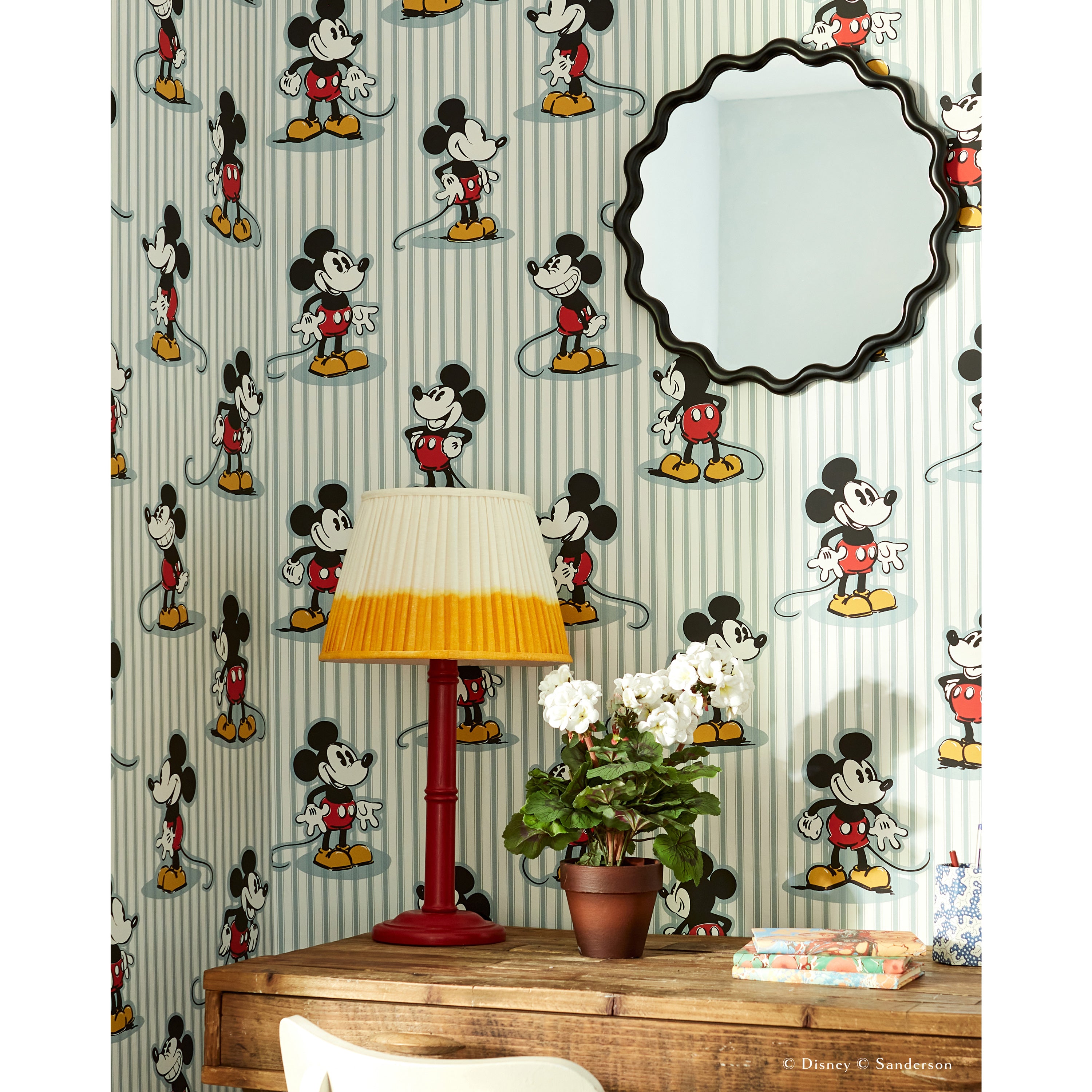 Sanderson / Disney Home X Sanderson Wallpapers / MICKEY STRIPE