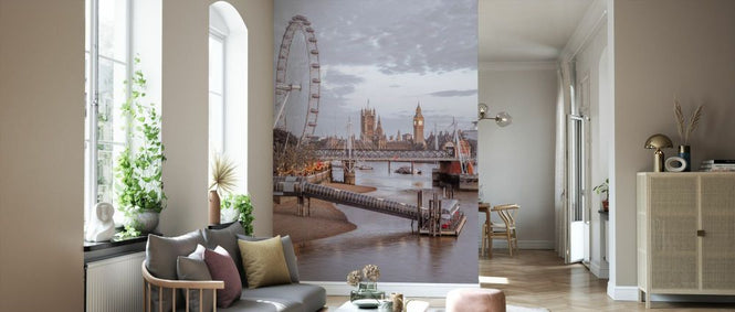PHOTOWALL / Golden Jubilee Over River Thames (e92968)