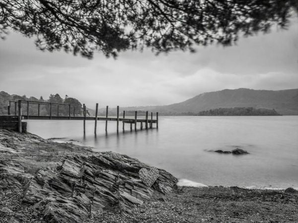 PHOTOWALL / Jetty on the Lake (e93975)