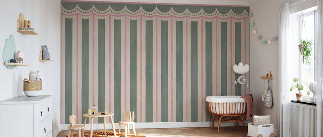 PHOTOWALL / Charlie Stripe VIII (e95038)