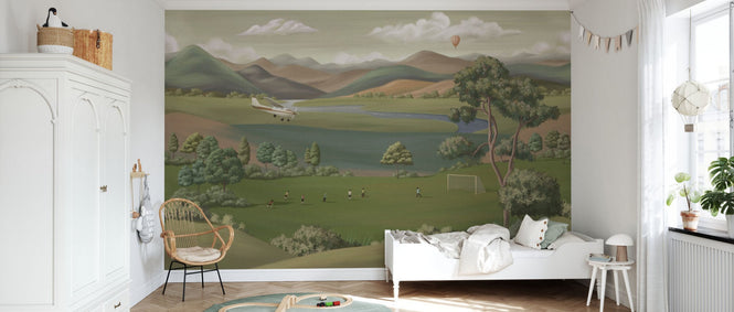 PHOTOWALL / Children Playing in the Field - Green (e95142)