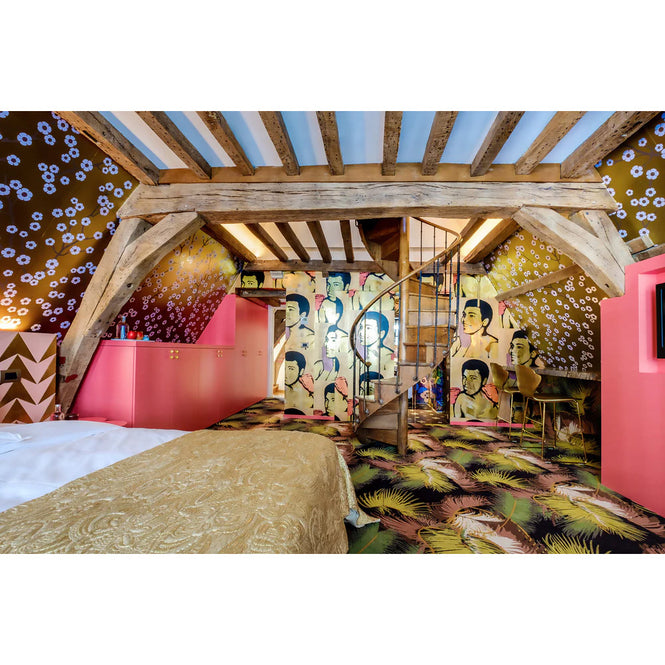 輸入壁紙 Andy Warhol / ALI / Earth on Bright Gold Mylar (single roll)