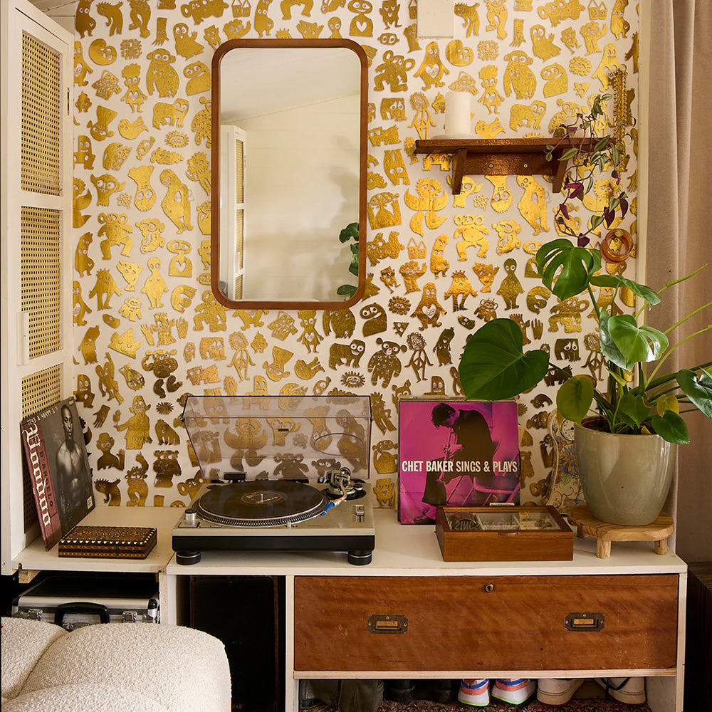 NLXL Gold Foil Wallpapers / Love Machine by Bas Kosters / Gold