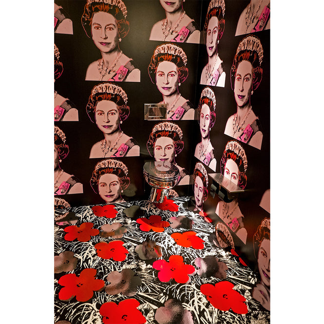 輸入壁紙 Andy Warhol / Queen Elizabeth / Neon Grey