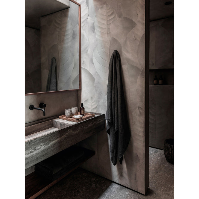 RIMURA / COLLECTION 2020 / WHITE LEAF VE117-1【H300cm ver.】