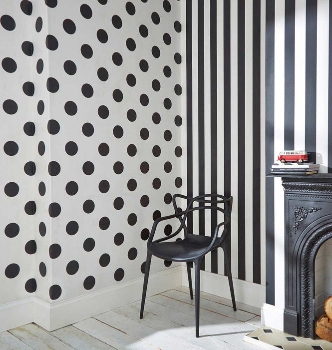 Graham & Brown / Kids to teen Collection Monochrome Stripe 100099