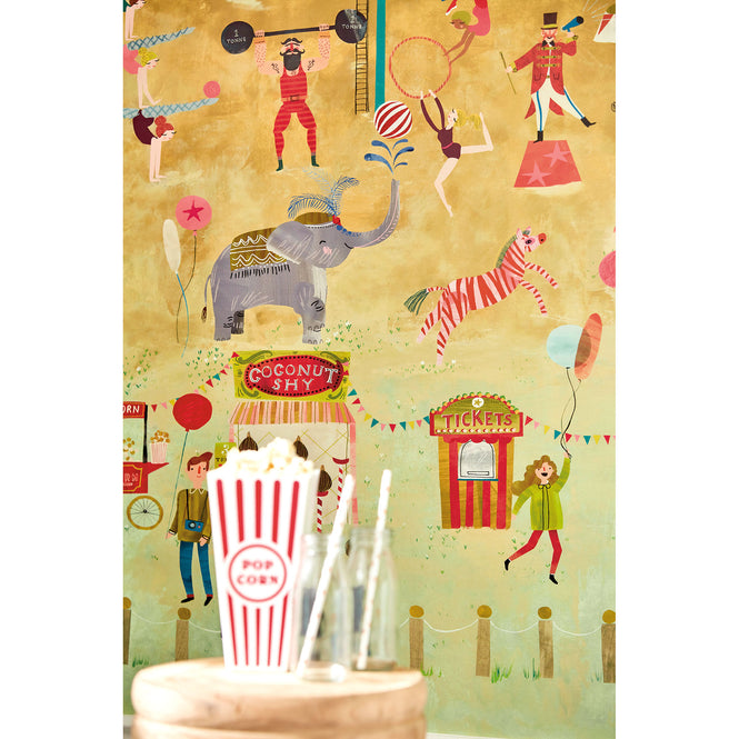 HARLEQUIN / Book of little treasures / Lifes A Circus 112647