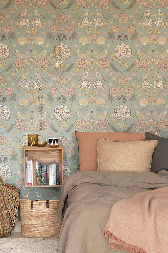 Majvillan / June saga green / 136-02