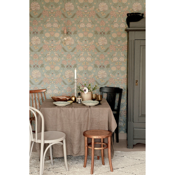 Majvillan / June saga green / 136-02