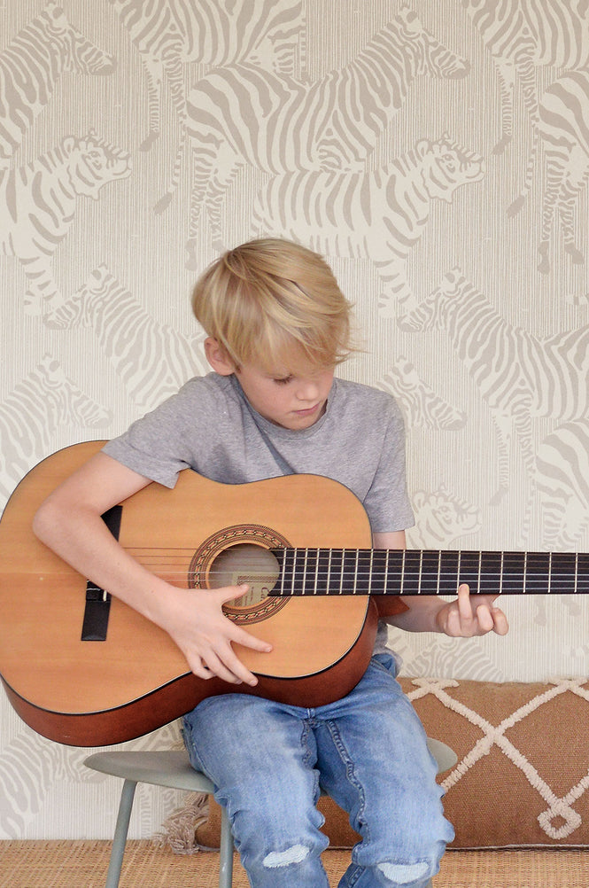 Majvillan / Safari Stripes warm grey / 141-01