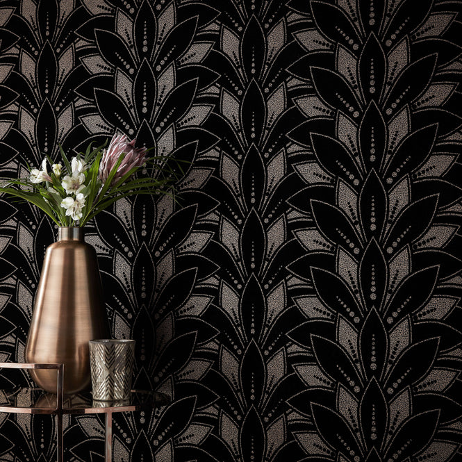 1838 Wallcoverings / ELODIE / Astoria Jet 1907-139-03