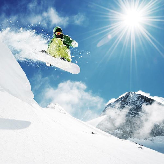 PHOTOWALL / Snowboarder at Jump (e21136)
