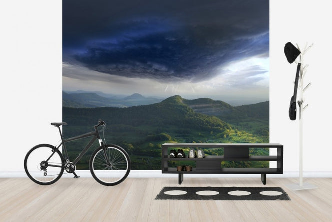 PHOTOWALL / Green Landscape Thunderstorm (e22434)