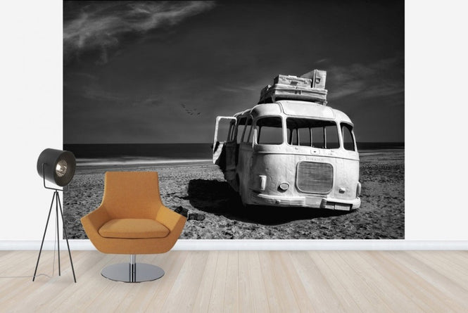 PHOTOWALL / Beached Bus (e22485)