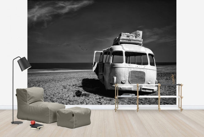 PHOTOWALL / Beached Bus (e22485)