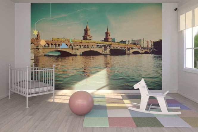PHOTOWALL / The Oberbaum Bridge and River Spree in Berlin (e22811)