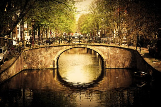 PHOTOWALL / Romantic Bridge Over Canal in Amsterdam (e22817)