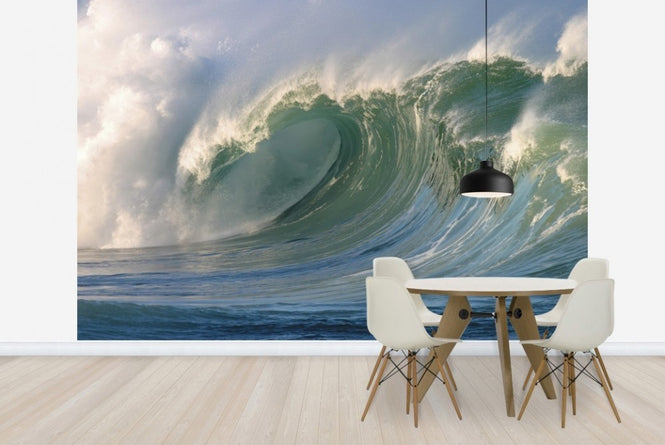 PHOTOWALL / Wave breaking at Waimea Bay (e23201)