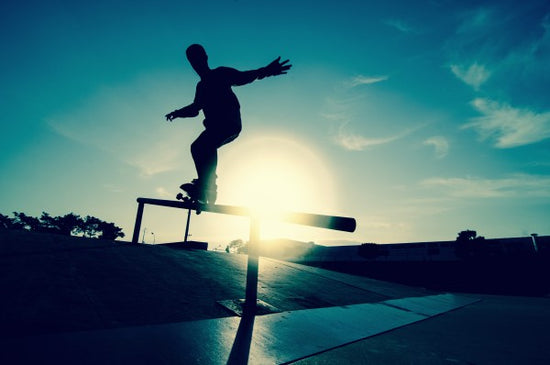 PHOTOWALL / Skateboarder on a Grind (e23214)